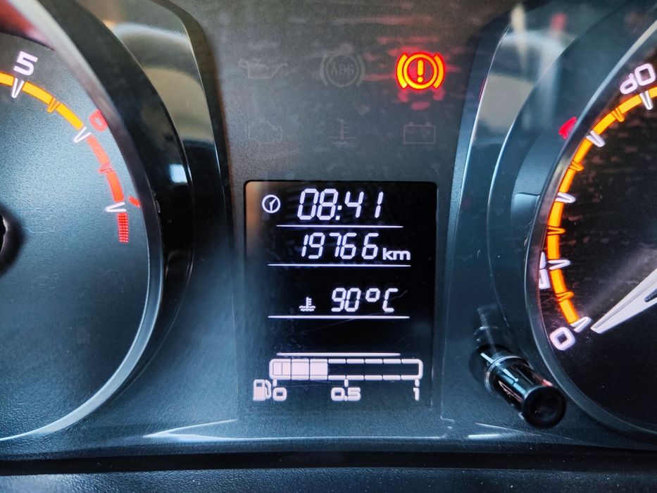 Продам Лада Гранта FL