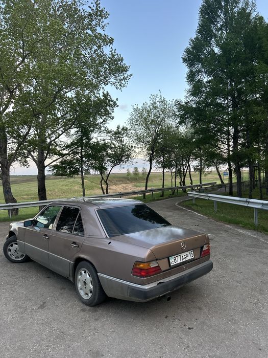Продам мерседес w124