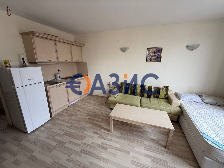 Продава се Двустаен апартамент в к.к. Слънчев бряг - 62 кв.м за 1128 €/кв.м - Снимка #1