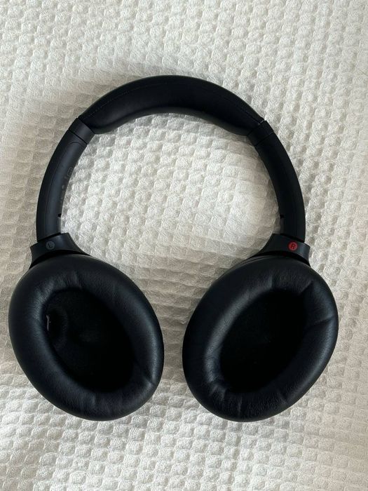 Наушники Sony WH-1000XM3