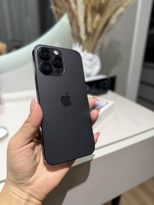 Продам айфон 14 про макс 256 гб