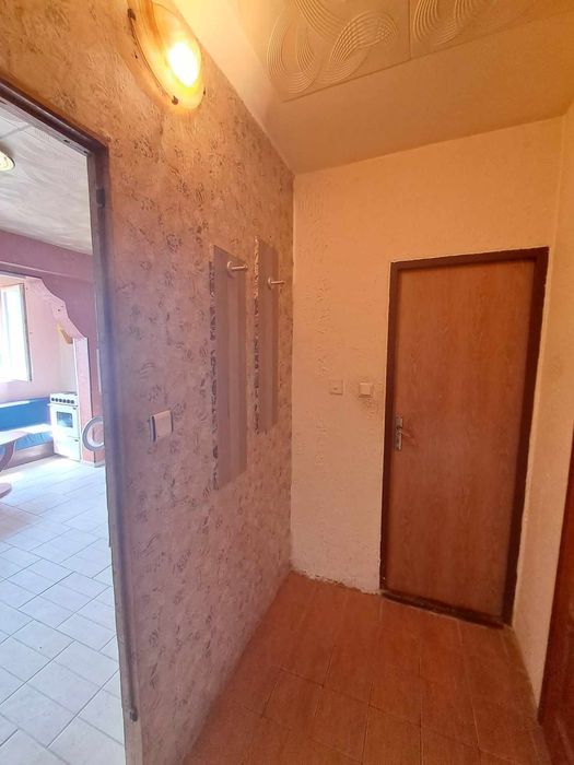 Продава се Едностаен апартамент в Русе, Дружба 1 - 47 кв.м за 1192 €/кв.м - Снимка #4