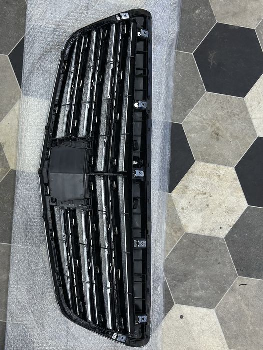 Решетка mercedes S class w221/с клас решетка АМГ/AMG