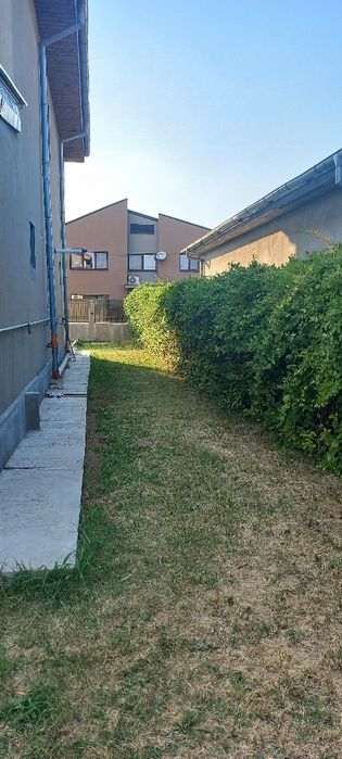 Închiriez vila zona Ford