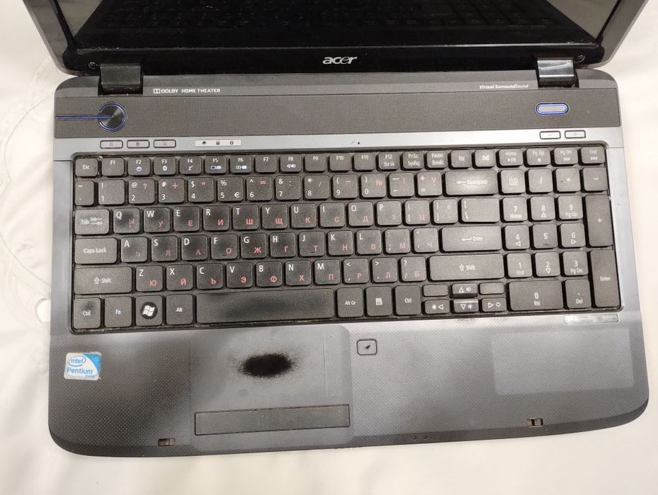 Продава лаптоп в много добро състояние