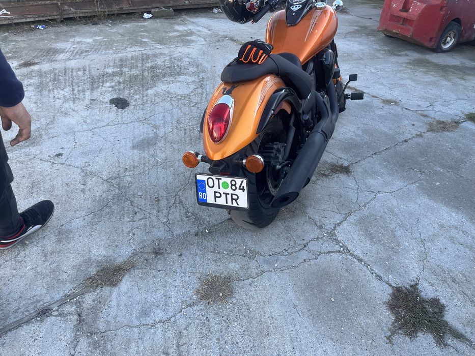 Kawasaki Vulcan VN900 Custom SE