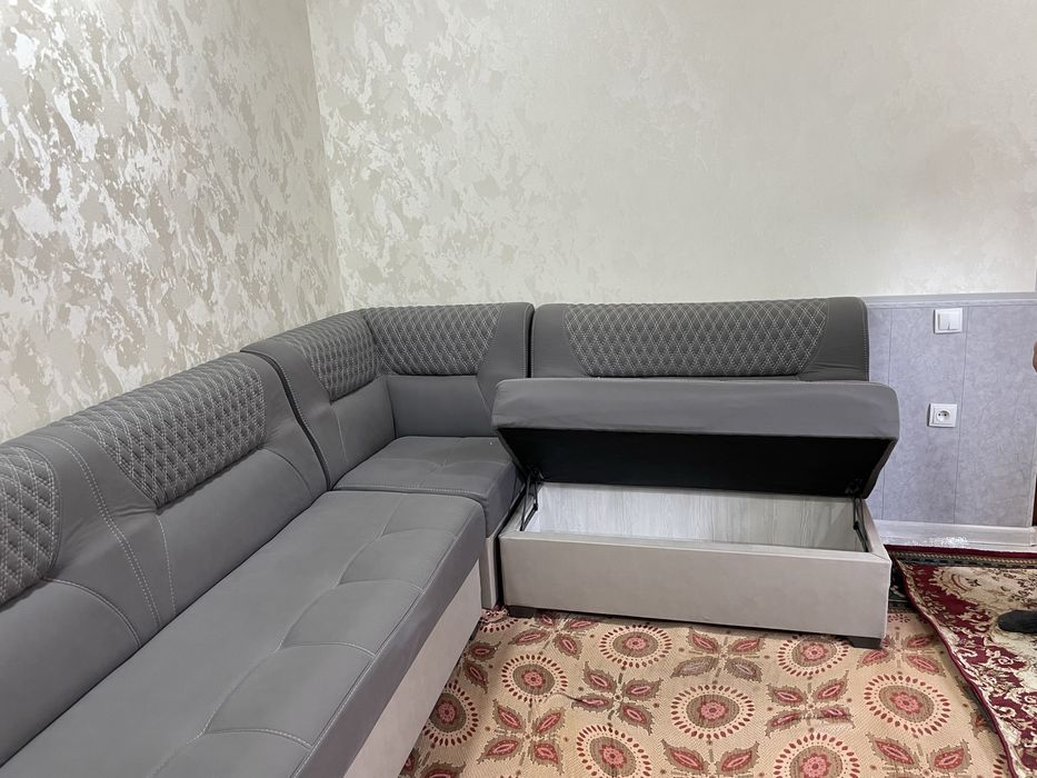 Мебель уголок как новый очень хорошим состояние