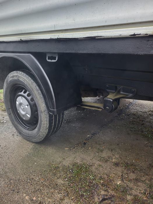 Mercedes Doka 5 locuri