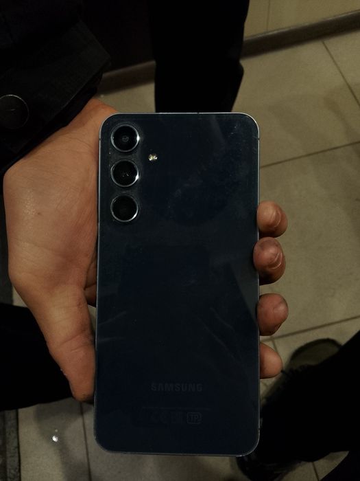 Продам самсунг а 55