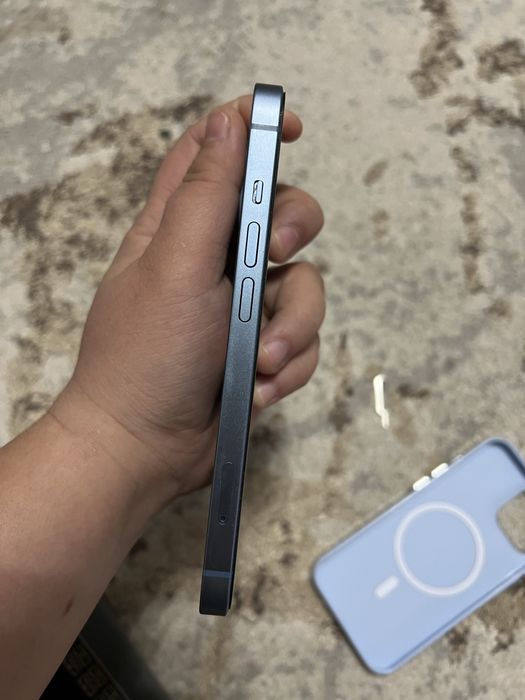 Iphone 14, коробка документ в идеальном состоянии