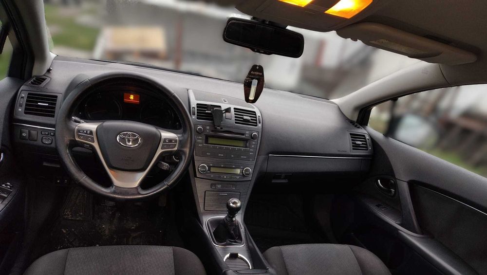 TOYOTA Avensis 2011 — imagine 5
