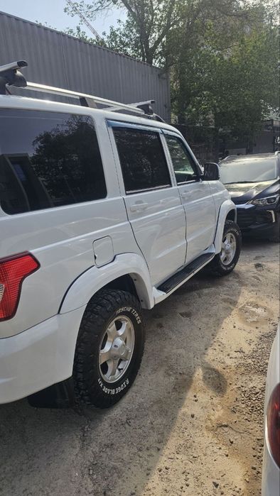 UAZ Patriot resytaling 2016