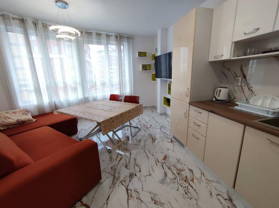 Дава се под наем Двустаен апартамент в София, Младост 4 - 60 кв.м за 650 € - Снимка #1