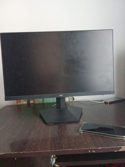 Продам монитор игровой