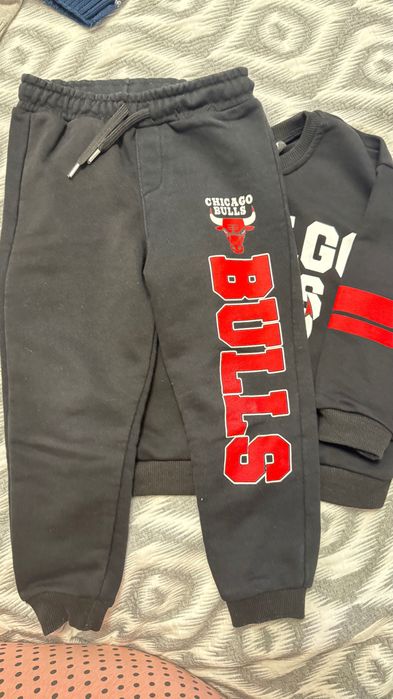 Костюм спортивный на мальчика