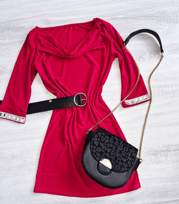 Дамски Дрехи и аксесоари