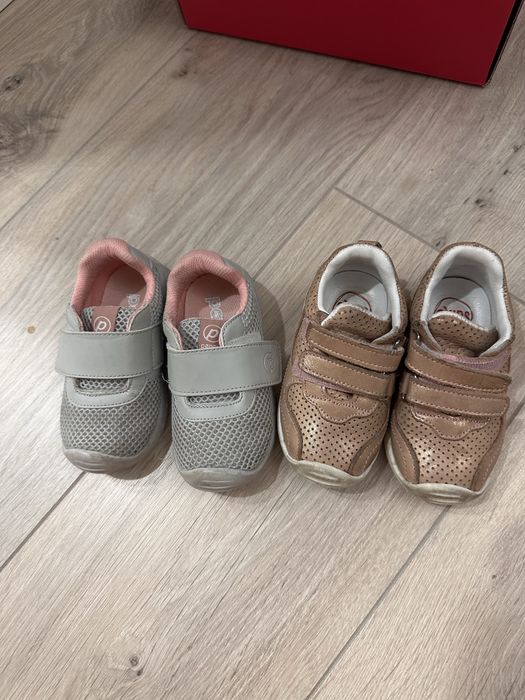 Продам детскую обувь