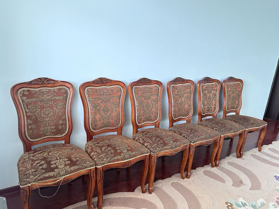 Стулья для гостиной
