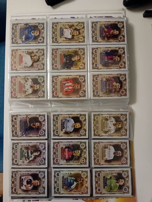 Продавам Match attax 25 26 нови карти