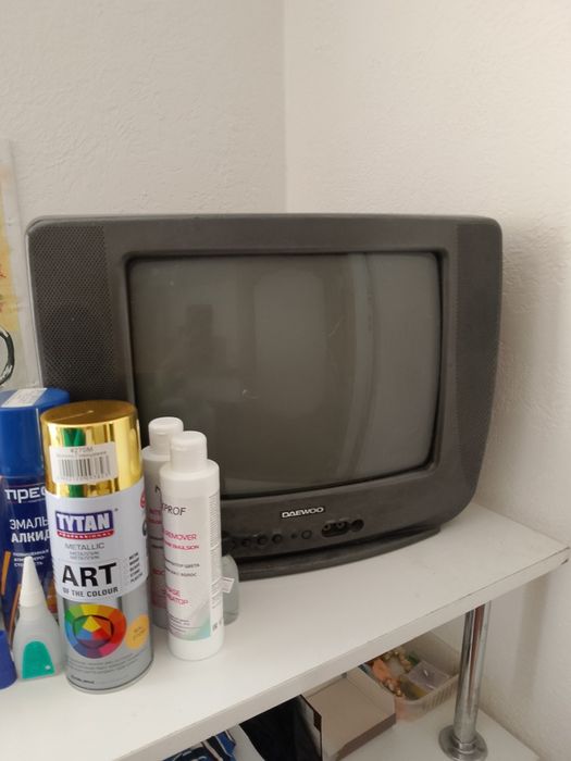 Срочно продам тумбочки