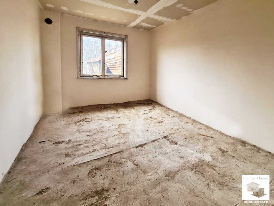 Продава се Къща в с. Михалци, Област Велико Търново - 105 кв.м за 381 €/кв.м - Снимка #13