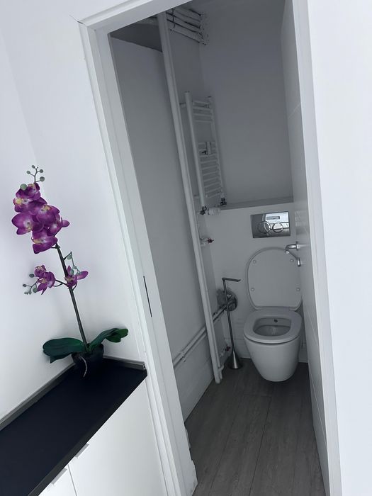 Spatiu de vanzare vis a vis de Catedrala