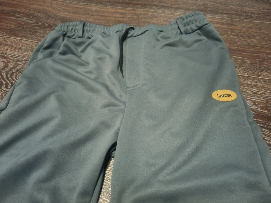 Штаны спортивные новые