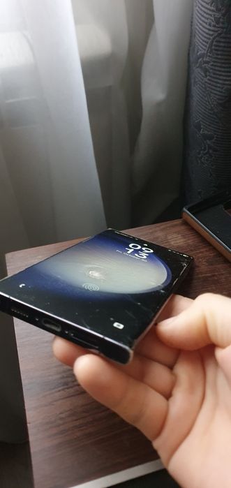 Samsung s23 ultra 512GB perfect functional are display fisurat
