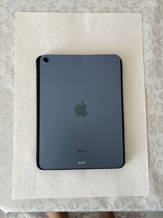Продается Ipad Air 5-го поколения
