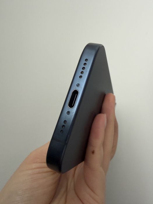 Продам iphone 15 pro