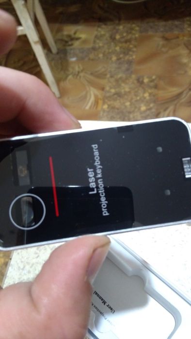 Лазерная клавиатура