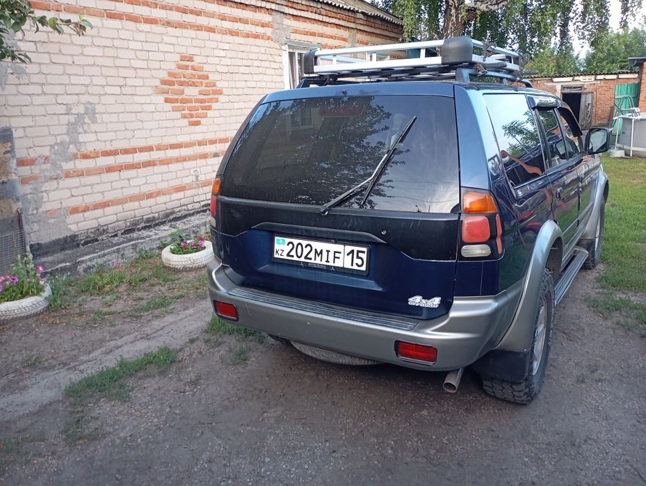 Продам Мицубиси Монтеро спорт