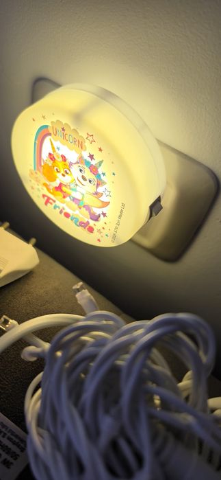 4 instalații luminoase și lampă de veghe,50 ron setul