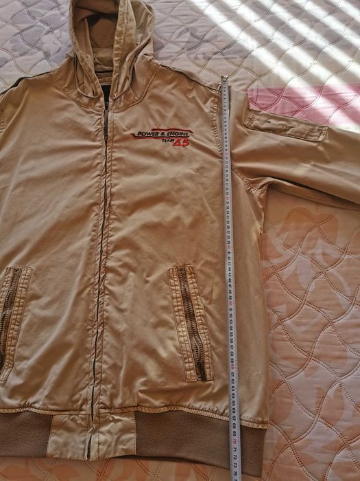 Мъжко пролетно-есенно яке