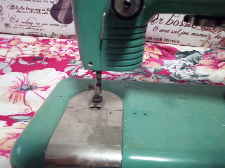 Швейная машинка "Тула"