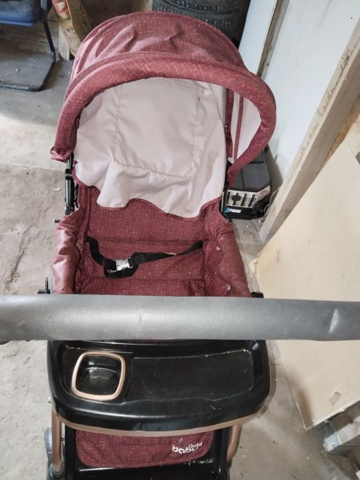 Детская коляска в отличном состоянии
