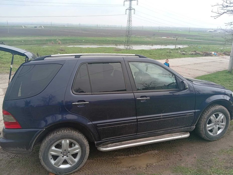 Vând Mercedes cl 270