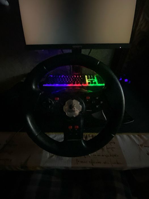 Продам игровой рулль
