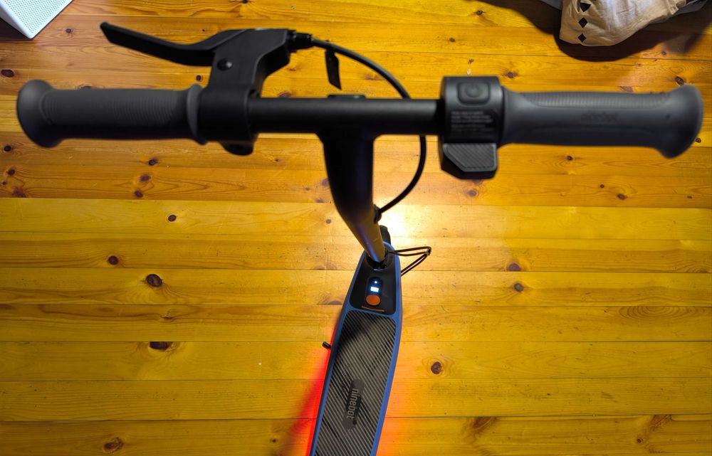 Електрическа тротинетка Ѕеgwау Nіnеbоt еКісkЅсооtеr С2 Lіtе