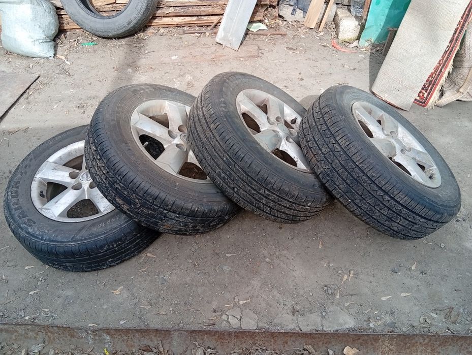 Продам резину с дисками