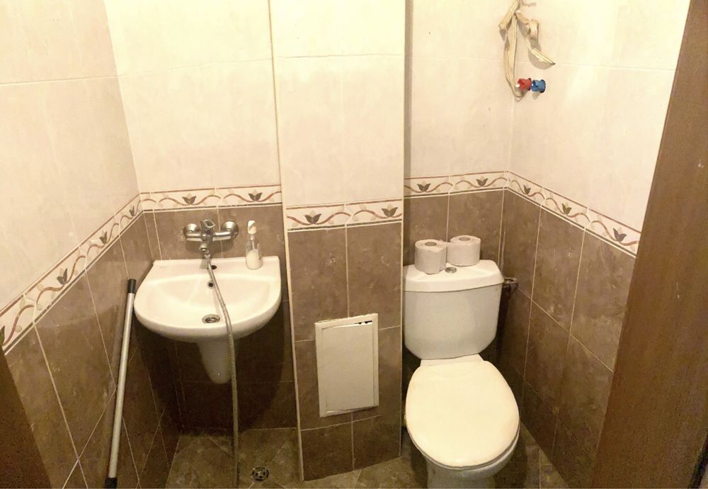 Дава се под наем Офис в Варна, Зимно кино Тракия - 30 кв.м за 220 € - Снимка #9