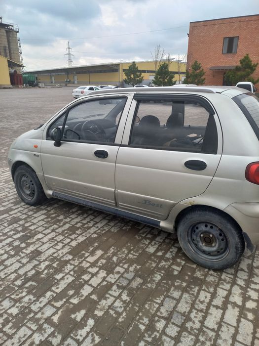 Продаётся машина