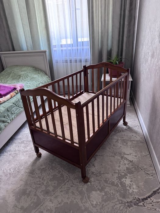 Продам манеж  от 0 до 3 лет