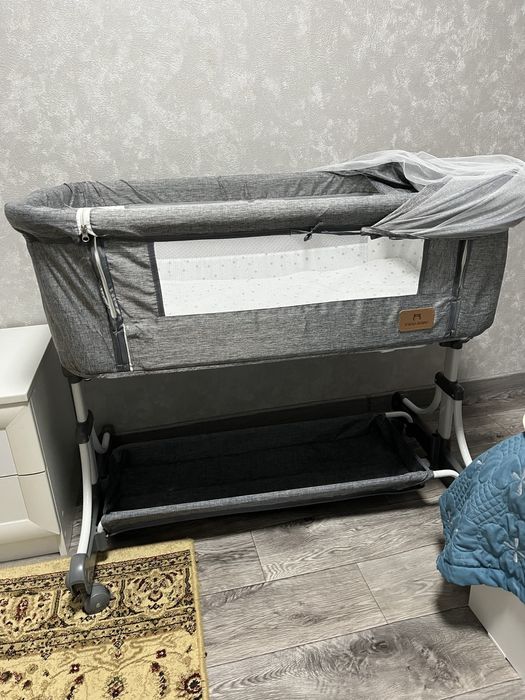 Продам манеж кроватку
