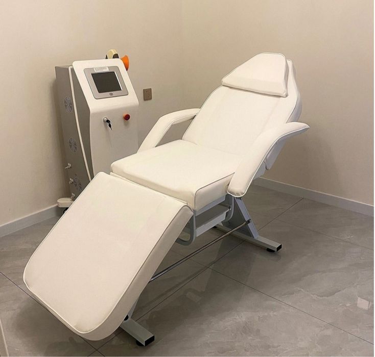 Продается НОВАЯ кушетка