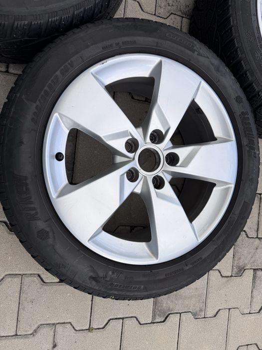 Jante Audi TT R17 cu anvelope de iarna 225/50/17