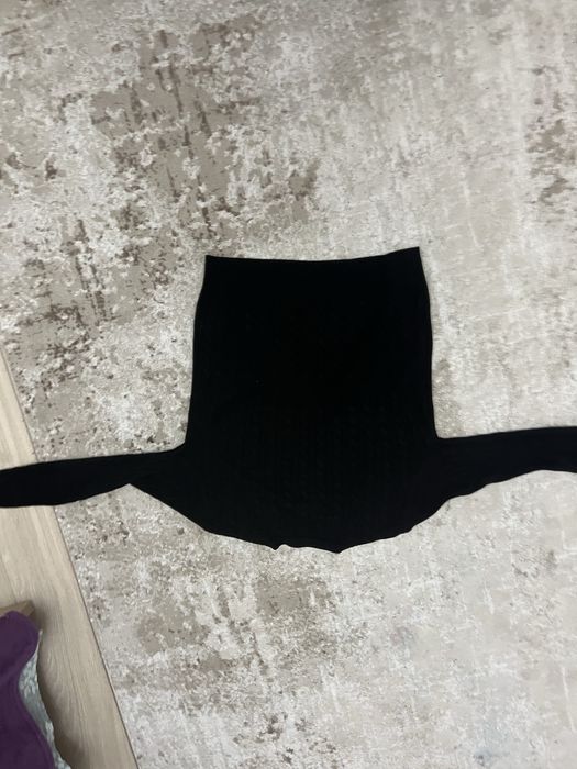 Продам свитер polo