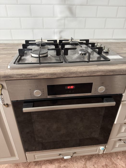 Срочно продам кухонный гарнитур