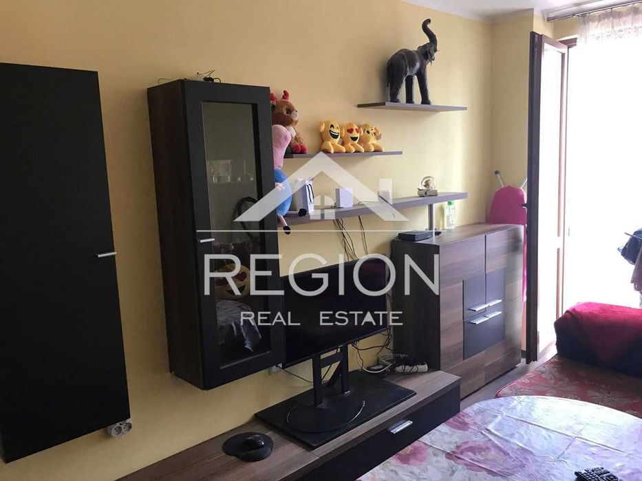 Дава се под наем Тристаен апартамент в Варна, Лятно кино Тракия - 80 кв.м за 433.5 € - Снимка #2