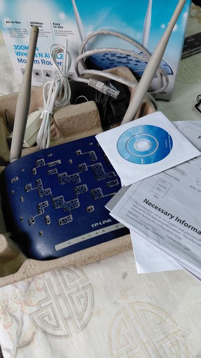 Роутер. продаю срочно.